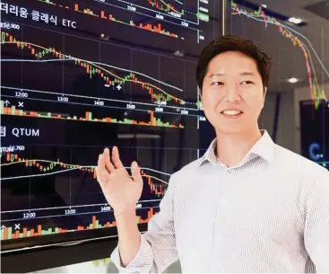  ??  ?? Market gap: Cha says Coinone is ready to help customers not used to online trades. — The Korea Herald