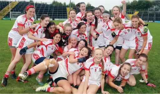  ?? Pics: Carl Brennan. ?? Jubilant scenes as the Coolera/Strandhill ladies celebrate winning the Junior final against a dogged Curry side in Markievicz Park on Saturday.