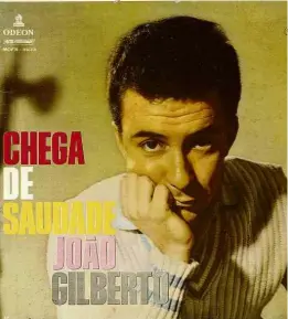  ?? Eduardo Knapp/Folhapress e Reprodução ?? A cantora Elza Soares em estúdio; à dir., capa do álbum ‘Chega de Saudade’ (1959), de João Gilberto