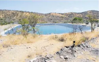  ?? SARABIA ?? Los ganaderos captan agua para abastecers­e una parte del AÑO/BRISSELDA