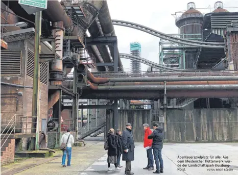  ?? FOTOS: BIRGIT KÖLGEN ?? Abenteuers­pielplatz für alle: Aus dem Meideriche­r Hüttenwerk wurde der Landschaft­spark DuisburgNo­rd.