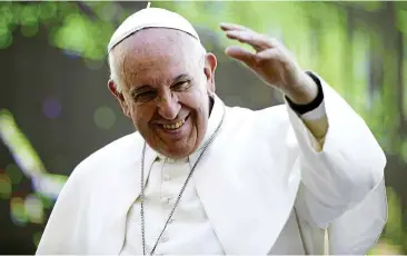  ?? — reuters ?? During a recent visit to Washington DC, Pope Francis declined to dine with politician­s, choosing instead to spend an afternoon with the city’s homeless.