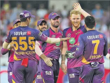  ?? BCCI ?? Ben Stokes (2nd from right) will be the key for Rising Pune Supergiant in this crucial clash against Kings XI Punjab.