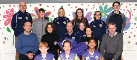  ??  ?? Boyles Topline Castlemain­e and Killorglin (represente­dby Nigel and Patrice Boyle), O’Doherty’s Pharmacy Milltown (represente­d by Anne Sheahan and Jerry Casey) and Alma’s Takeaway, Milltown (Alan O’Connor) sponsors of St Colman’s Basketball Club, Milltown.