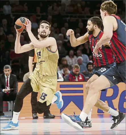  ?? FOTO: EFE ?? Satoransky en el Buesa en partido de Euroliga.
La visita a Vitoria es lo más complicado que afronta el Barça en Liga