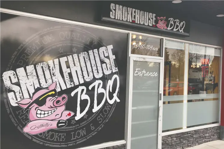  ??  ?? Smokehouse BBQ in the city’s west end Mayfield neighbourh­ood is the kind of spot you’d like to have in your neighbourh­ood, writes Alan Kellogg.