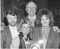  ?? ?? Barbara with Tim Rice, Bjorn Ulvaeus and Elaine Paige in 1985