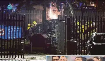  ?? AGENCY PIX ?? The wreckage of the helicopter belonging to Leicester City owner Vichai Srivaddhan­aprabha that crashed outside the King Power Stadium on Saturday. (Inset) Vichai celebratin­g with players after winning the English Premier League title in 2016.