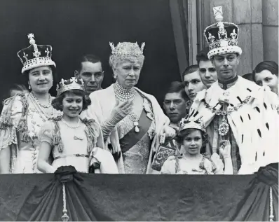  ??  ?? SET IN STONE Below far le , the Koh-i-Noor made an appearance at the coronation of King George VI, in the crown worn by his wife, Elizabeth, in 1937