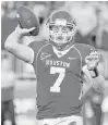  ?? Houston Chronicle file ?? David Klingler and Case Keenum, below, combined to throw for more than 29,000 yards at UH.