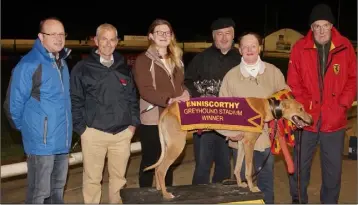  ??  ?? Ballinclar­e Fion with racing manager Michael Dempsey, Philip Moorehead (owner), Aislinn McCann, Nick Hammond (sponsor), Eilish McCann and Pat Furlong.