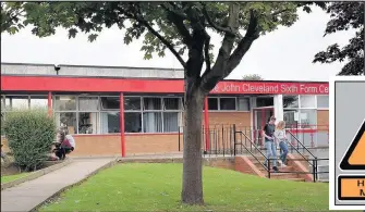  ??  ?? Experts were called to Hinckley Academy and John Cleveland Sixth Form centre to dispose of a hazadrous chemical