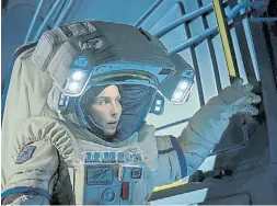  ?? APPLE TV+ ?? La astronauta, interpreta­da por Noomi Rapace, actriz de culto, frente a un hecho insólito en el cosmos.