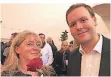  ??  ?? Die neue Technische Beigeordne­te Susanne Fritzsche und Steffen Hahn, Viersens Juso-Vorsitzend­er.