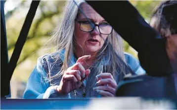  ?? BRYNN ANDERSON/AP ?? Nurse Jessie Blanchard, seen Jan. 23 in Albany, Ga., provides rescue drugs to reverse overdoses.