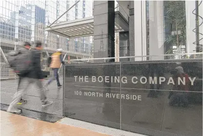  ?? TYLER PASCIAK LARIVIERE/SUN-TIMES FILE ?? The Boeing Co. is expected to reduce its space at 100 N. Riverside Plaza.