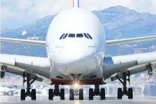  ??  ?? The Emirates A380 at the Nice Cote d’Azur Internatio­nal Airport.