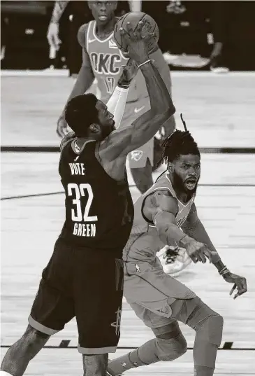  ?? Kim Klement / Associated Press ?? The Rockets kept Thunder defenders like Nerlens Noel off balance throughout Game 1, with Jeff Green acting as a ball handler on several occasions Tuesday night.