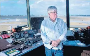  ?? MIKE STOCKER/STAFF PHOTOGRAPH­ER ?? Robert Craig, 81, works in the tower at North Perry Airport in Pembroke Pines.