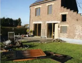  ?? FOTO LW ?? De woning is voorlopig niet meer bewoonbaar.