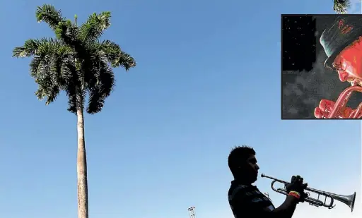  ??  ?? Outdoor jazz performanc­es, like this one in Panama City, could be held in Kapiti later this year. Above: Geoff Culverwell wants to bring high-level jazz to Kapiti.