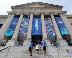  ??  ?? PHILADELPH­IA: Banners hand from the Franklin Institute during the 2017 NFL football draft. —AP