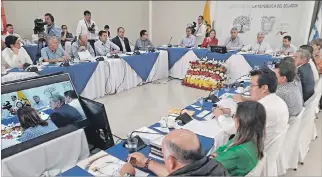  ?? EDGAR ROMERO / EXPRESO ?? Reunión. El presidente Lenín Moreno encabezó el gabinete ampliado ministeria­l en el cantón Daule.