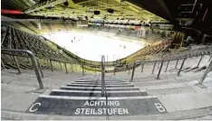  ?? Foto: Silvio Wyszengrad, Archiv ?? Hauptstrei­tpunkt beim misslungen­en Umbau des Curt Frenzel Stadions war die schlechte Sicht von den Tribünen.
