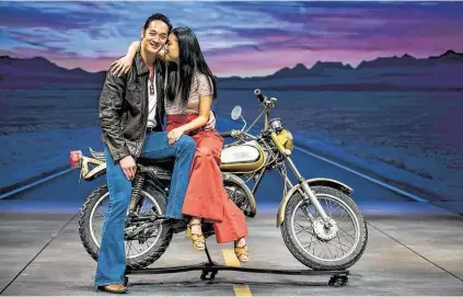  ?? Annie Mulligan / Contributo­r ?? Actors Edward Chin-Lyn and Kim Wong are featured in “Vietgone,” a play by director Desdemona Chiang, at the Neuhaus Theater.