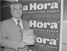  ??  ?? AUTOR. Víctor Hugo Echeverría, escribió un libro desde sus vivencias propias.