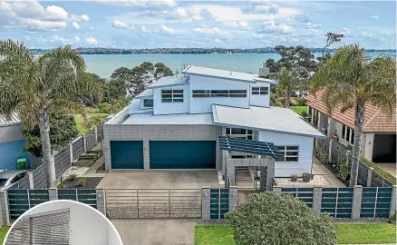  ?? PHOTOS COURTESY BARFOOT & THOMPSON ?? Searches for homes with four or more bedrooms increased by 49.6 per cent in Auckland, and 31.6 per cent nationally, says realestate.co.nz. Much of the rise is down to the search for home offices.