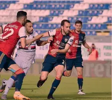  ?? LAPRESSE ?? Vincente Diego Godin, 34 anni, è alla prima stagione con il Cagliari: nella sua carriera ha vinto anche 1 Liga, 2 Europa League e 1 Coppa America