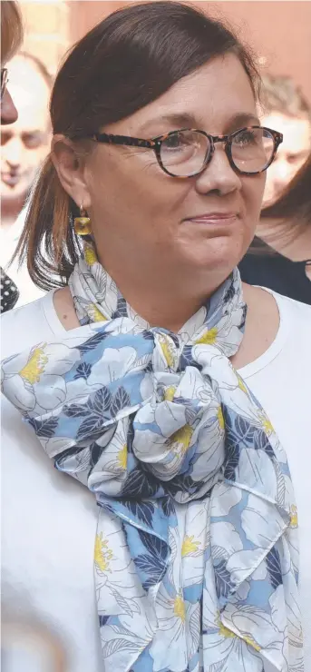  ?? Picture: DOMINIC O’BRIEN ?? CLOSURE: Kimberly McGurk, the wife of murder victim Michael McGurk, speaks outside the NSW Supreme Court yesterday after the verdict.