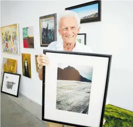  ?? Photo / Dean Purcell ?? Rodney Bowen, who has lived in Devonport on and off since 1947, says his collection is really a timeline of his life.