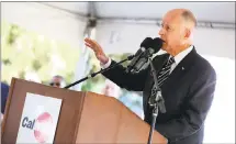  ?? ANDA CHU — STAFF PHOTOGRAPH­ER ?? Gov. Jerry Brown speaks at a groundbrea­king ceremony for Caltrain’s electrific­ation project at the Millbrae Caltrain Station on Friday.