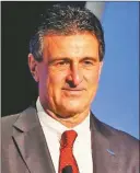  ?? ?? MARIO KEMPES