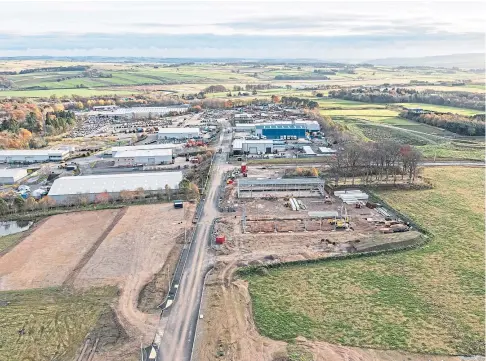  ?? ?? UNDER CONSTRUCTI­ON: The first units at Thainstone Business Park are set for completion in spring 2022.