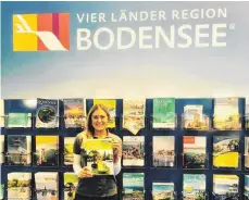  ?? FOTO: PR ?? Ronja Riedlinger von der Tourist-Informatio­n Kressbronn vertritt den Schwäbisch­en Bodensee am CMT-Stand in Stuttgart.