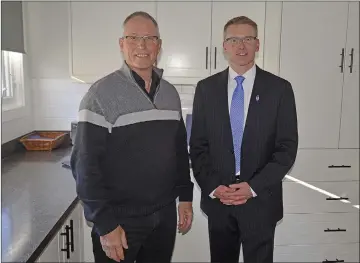  ??  ?? Southwest Crisis Services Inc. Board Chairperso­n Ted Wallin visits with Swift Current MLA Everett Hindley in the newly renovated kicked of the Southwest Safe Shelter during Friday’s grand re-opening celebratio­n.