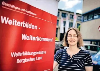  ?? RP-FOTO: RALPH MATZERATH ?? Regelmäßig bietet Barbara Engelmann Infoverans­taltungen für Berufsrück­kehrer an. Sie ist Beauftragt­e für Chancengle­ichheit am Arbeitsmar­kt.