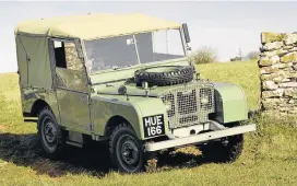  ??  ?? Pioneiro. Desde o Série 1 de 1948, modelo já tinha carroceria de alumínio