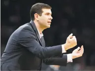  ?? Michael Dwyer / Associated Press ?? Boston Celtics coach Brad Stevens gives instructio­ns during the second half against the Oklahoma City Thunder on March 8.