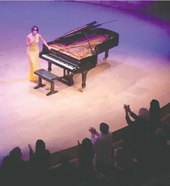  ?? MARK AINLEY ?? Chinese pianist Yuja Wang, upset at being detained for over an hour at the Vancouver airport upon her arrival in February, still delivered a fine performanc­e for the audience at the Chan Centre.