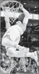  ?? ELISE AMENDOLA/AP ?? Donte DiVincenzo dunks during Villanova’s win over Texas Tech on Sunday.