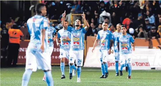  ?? MAYELA LÓPEZ ?? Grecia amargó la despedida de Víctor Núñez al propinarle la primera derrota del torneo al Herediano de Hernán Medford.