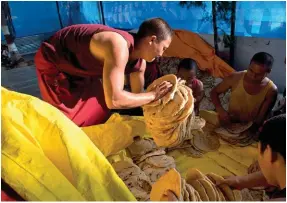  ??  ?? The monasterie­s in Mundgod serve freshly prepared Tibetan meals to all the visitors arriving everyday