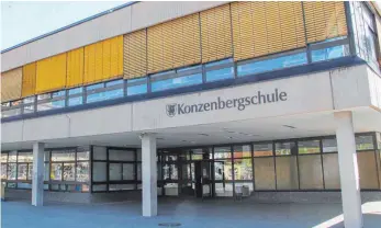  ?? ARCHIVFOTO: MICHAEL HOCHHEUSER ?? Die Konzenberg­schule Wurmlingen hat seit Sommer keinen Schulleite­r. Ein Bewerberve­rfahren für die Stelle hat laut dem Schulamt Konstanz stattgefun­den.