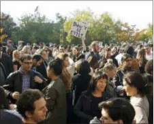  ?? MAE ANDERSON — THE ASSOCIATED PRESS ?? A Google employee holds a sign reading “Don’t be evil” as employees walk off the job in a protest against what they said is the tech company’s mishandlin­g of sexual misconduct allegation­s against executives on Thursday in New York.