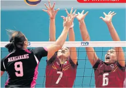  ??  ?? The Thai women’s sepak takraw doubles team competes against Myanmar (main picture) and the Thai volleyball team takes on Indonesia (inset) during the 28th SEA Games in Singapore in 2015.