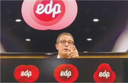  ??  ?? EDP, liderada por António Mexia, foi uma das cinco empresas cotadas que beneficiar­am do PERES